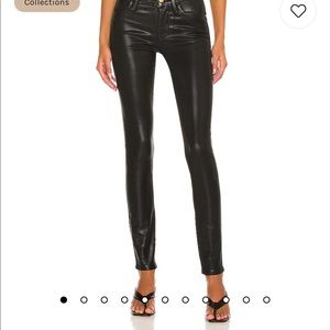 Frame Le Skinny de Jeanne coated skinny in noir